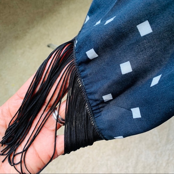 LulaRoe Fringe Hem Open Duster Size L - Picture 2 of 4